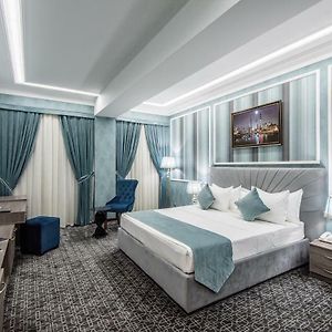 Suite City View